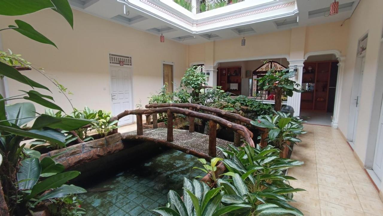 Hotel Manggasa Makale Exteriör bild